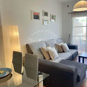 Calma House Apartment